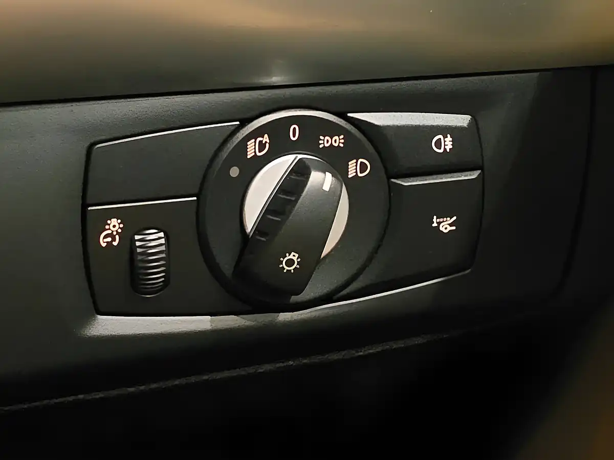 Used 2012 BMW X5 M Black - Interior and Exterior details 17