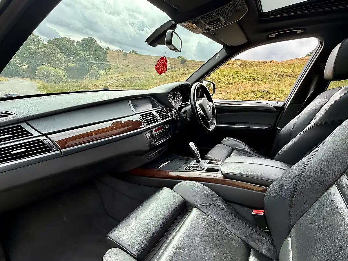 Used 2012 BMW X5 M Sport Black - Interior and Exterior details 19