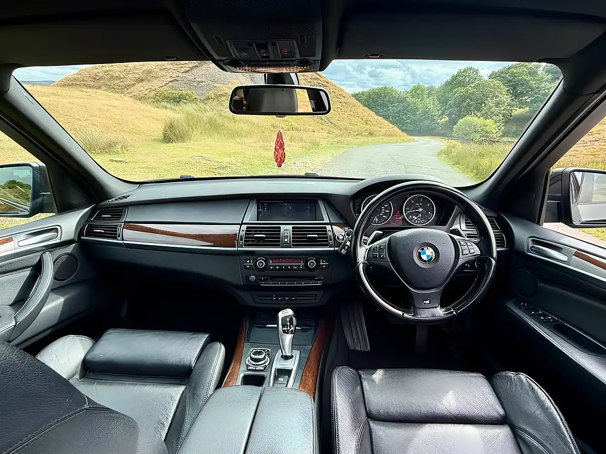 Used 2012 BMW X5 M Sport Black - Interior and Exterior details 9