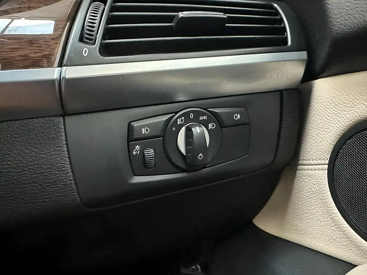 Used 2012 BMW X5 M Sport Carbon Black - Interior and Exterior details 16