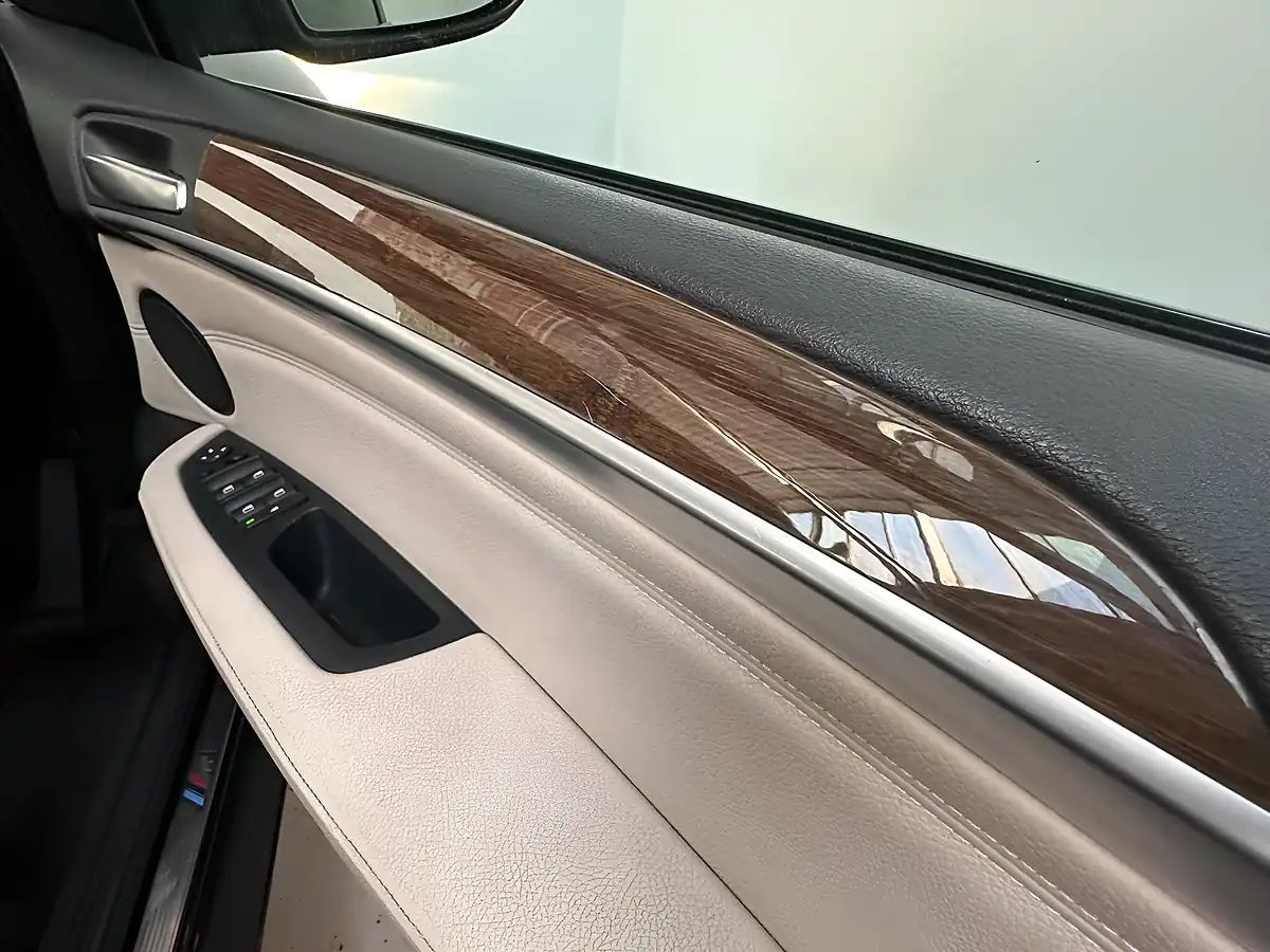 Used 2012 BMW X5 M Sport Carbon Black - Interior and Exterior details 17