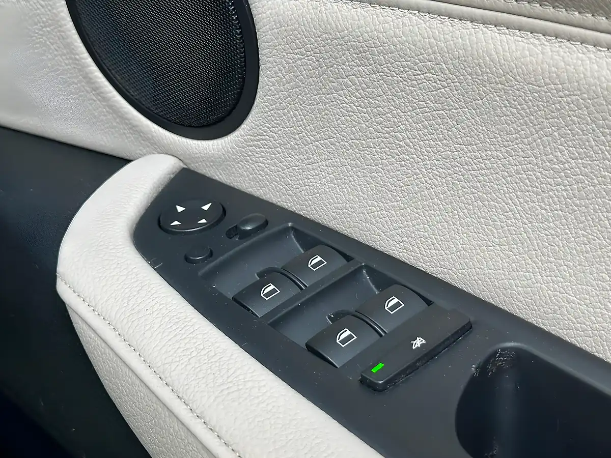Used 2012 BMW X5 M Sport Carbon Black - Interior and Exterior details 18