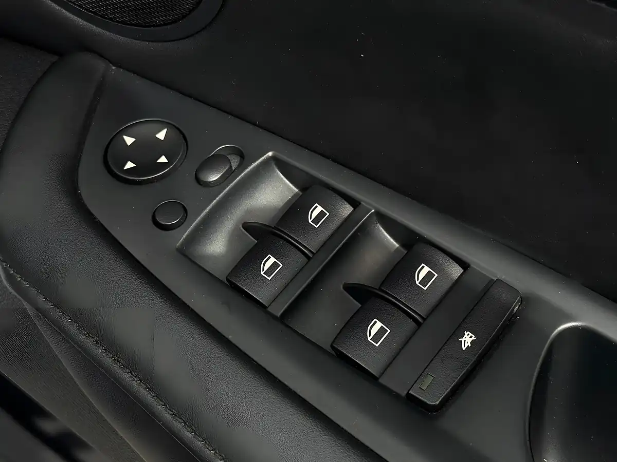 Used 2012 BMW X5 M Sport White - Interior and Exterior details 16