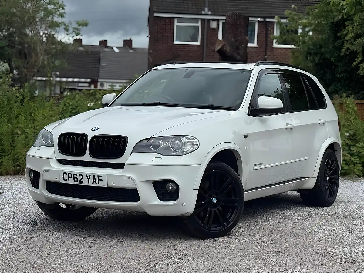 Used 2012 BMW X5 M Sport White - Interior and Exterior details 3