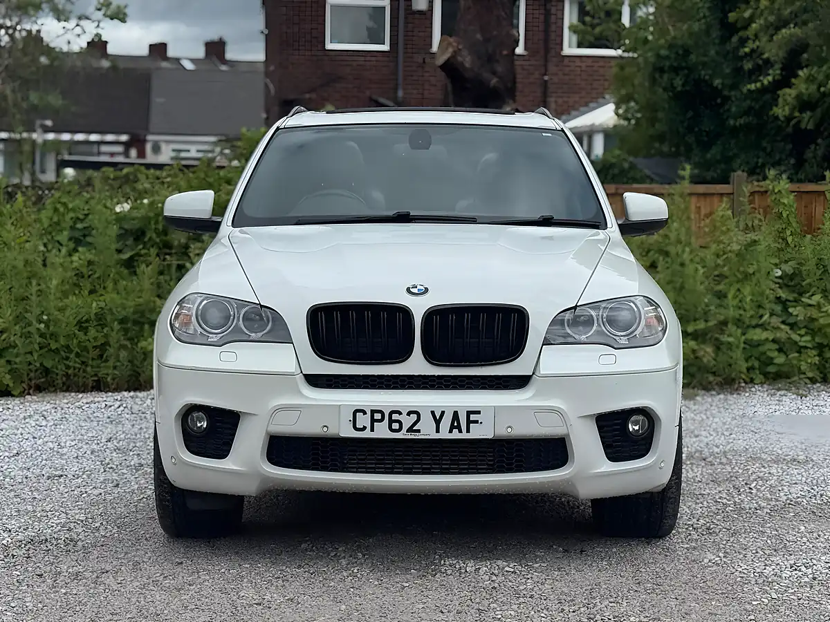 Used 2012 BMW X5 M Sport White - Interior and Exterior details 6