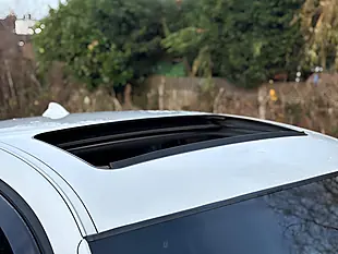 Used 2012 BMW X6 Steptronic Xdrive White - Interior and Exterior details 17