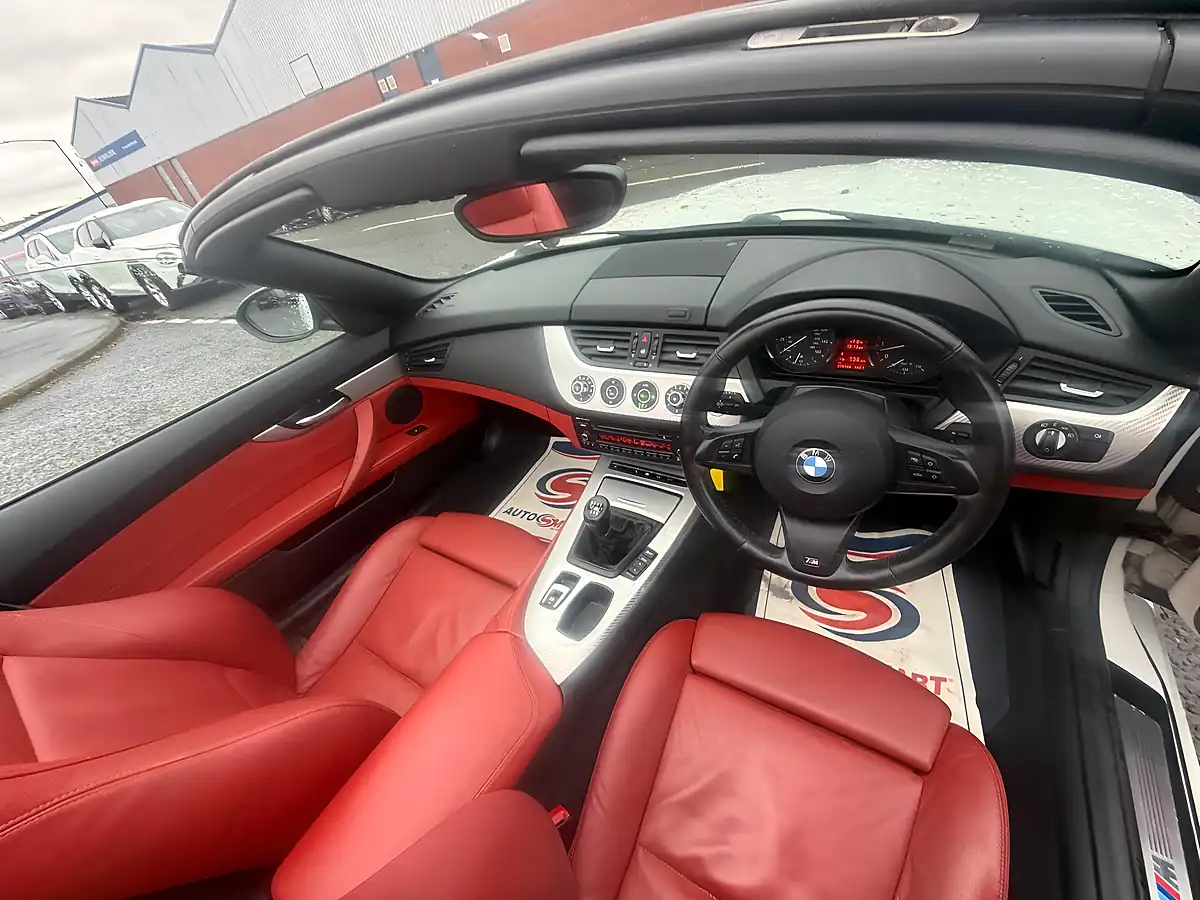 Used 2012 BMW Z4 M Sport White - Interior and Exterior details 17