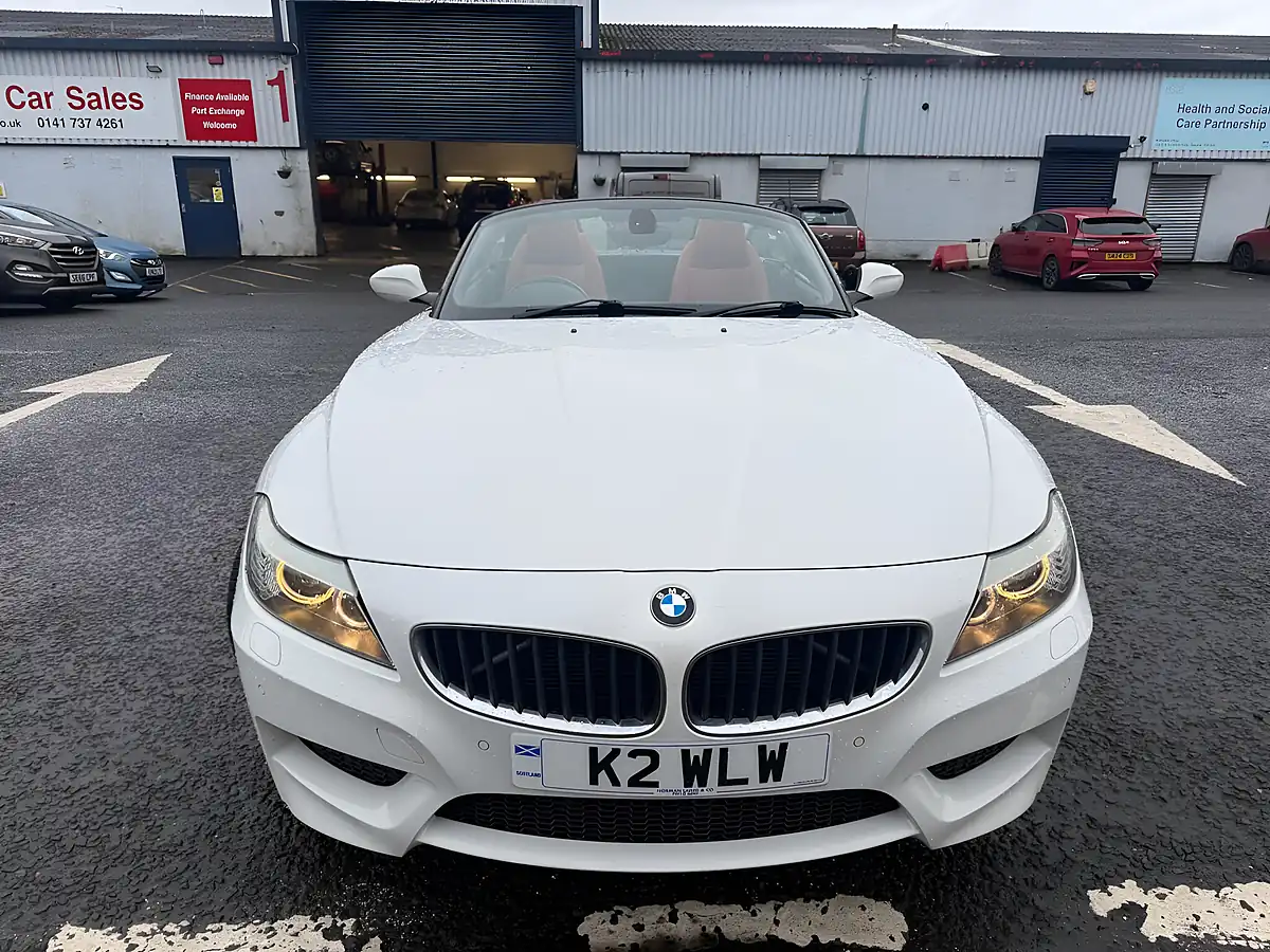 Used 2012 BMW Z4 M Sport White - Interior and Exterior details 5
