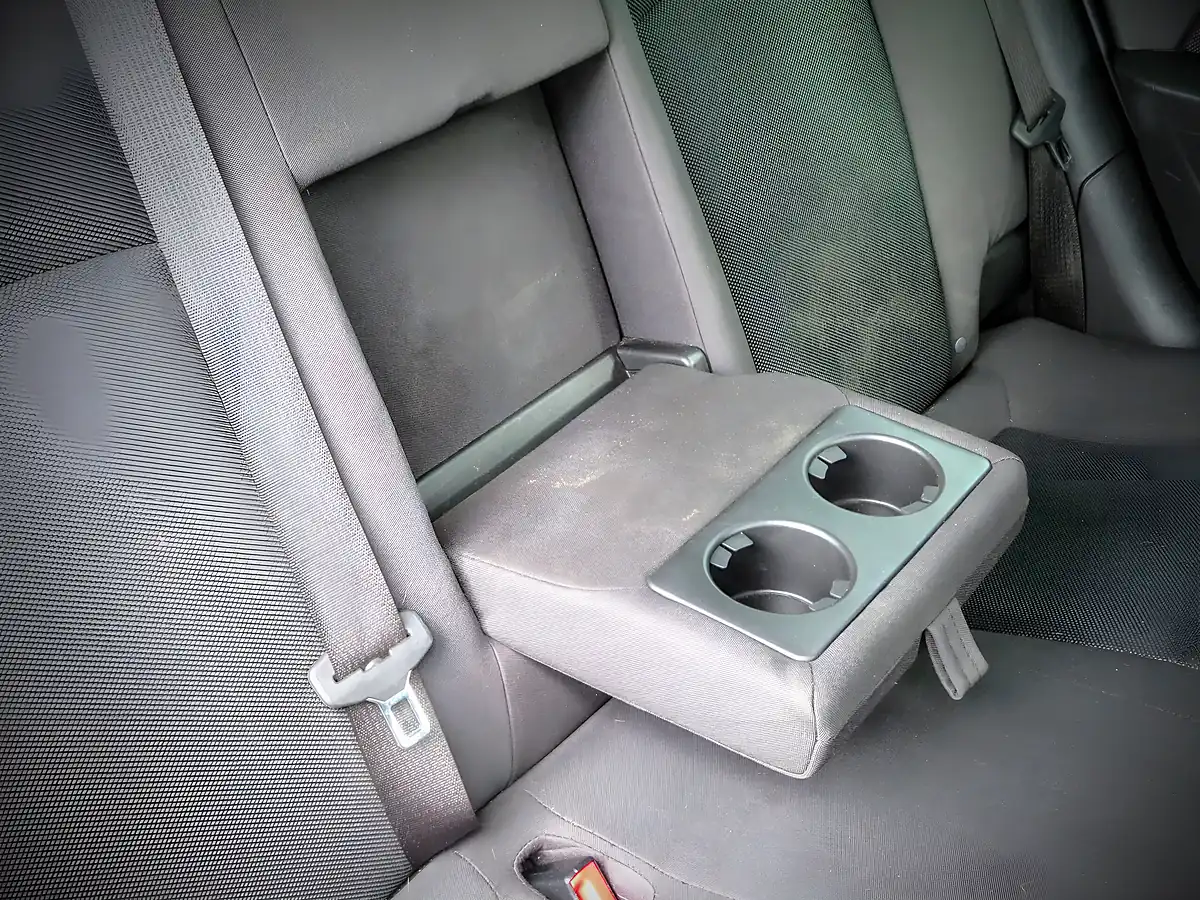 Used 2012 Chevrolet Cruze Ltz Metallic Silver - Interior and Exterior details 12