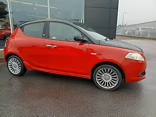 Used 2012 Chrysler Ypsilon Black & Red Black - Interior and Exterior details 3