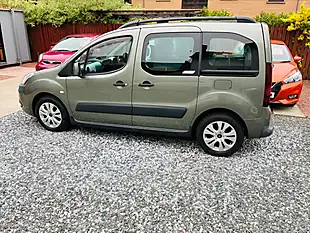 Used 2012 Citroen Berlingo Xtr Multispace Grey - Interior and Exterior details 14