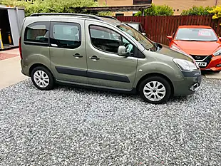 Used 2012 Citroen Berlingo Xtr Multispace Grey - Interior and Exterior details 17