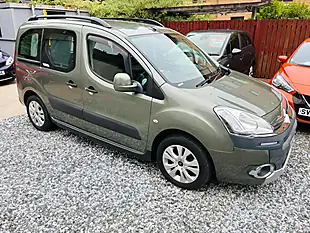Used 2012 Citroen Berlingo Xtr Multispace Grey - Interior and Exterior details 9