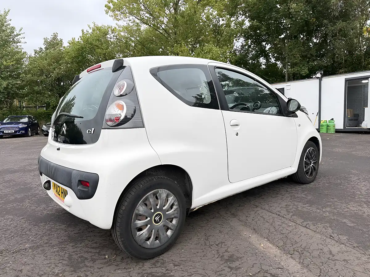 Used 2012 Citroen C1 Vtr White - Interior and Exterior details 10