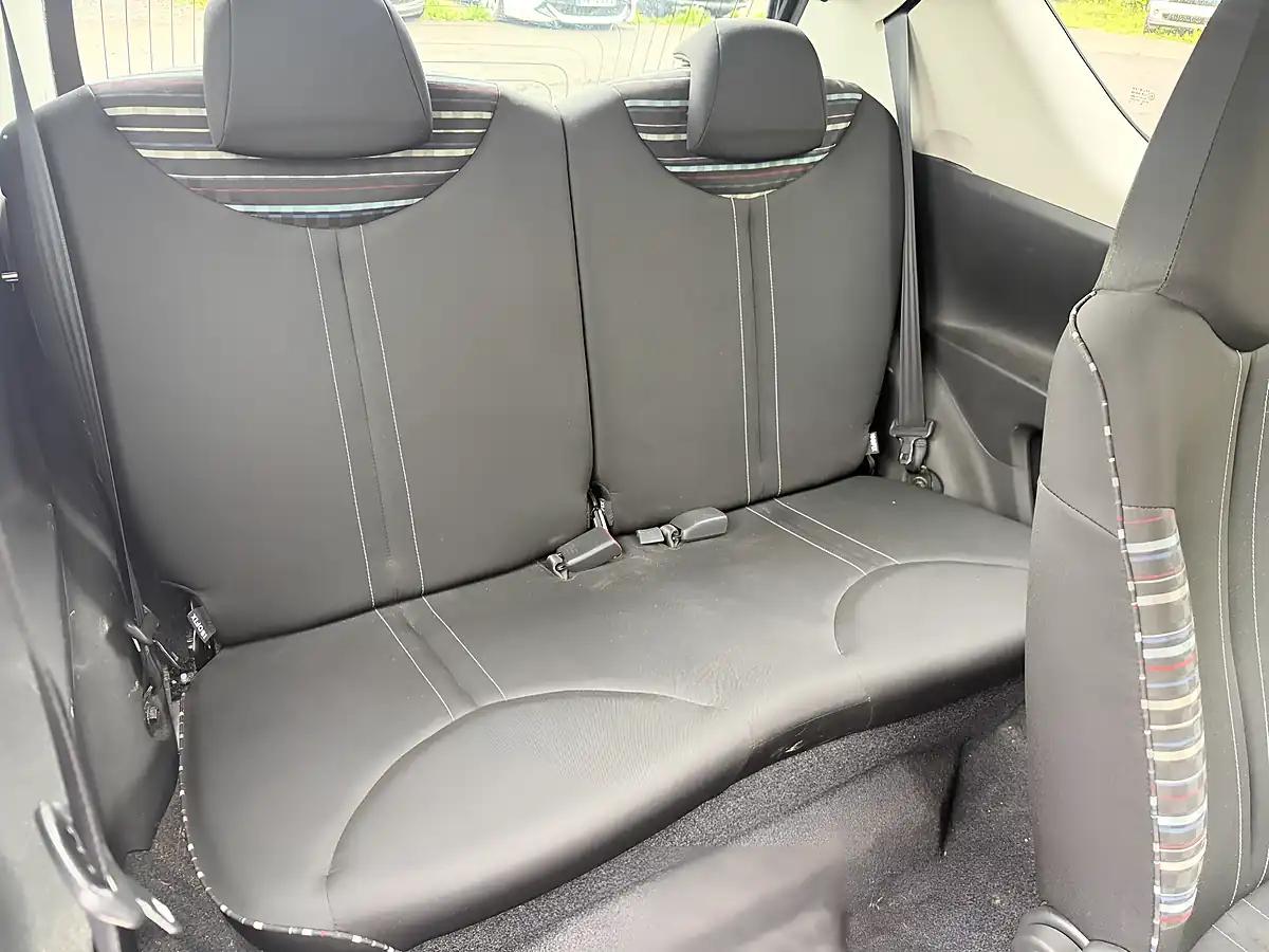 Used 2012 Citroen C1 Vtr White - Interior and Exterior details 5