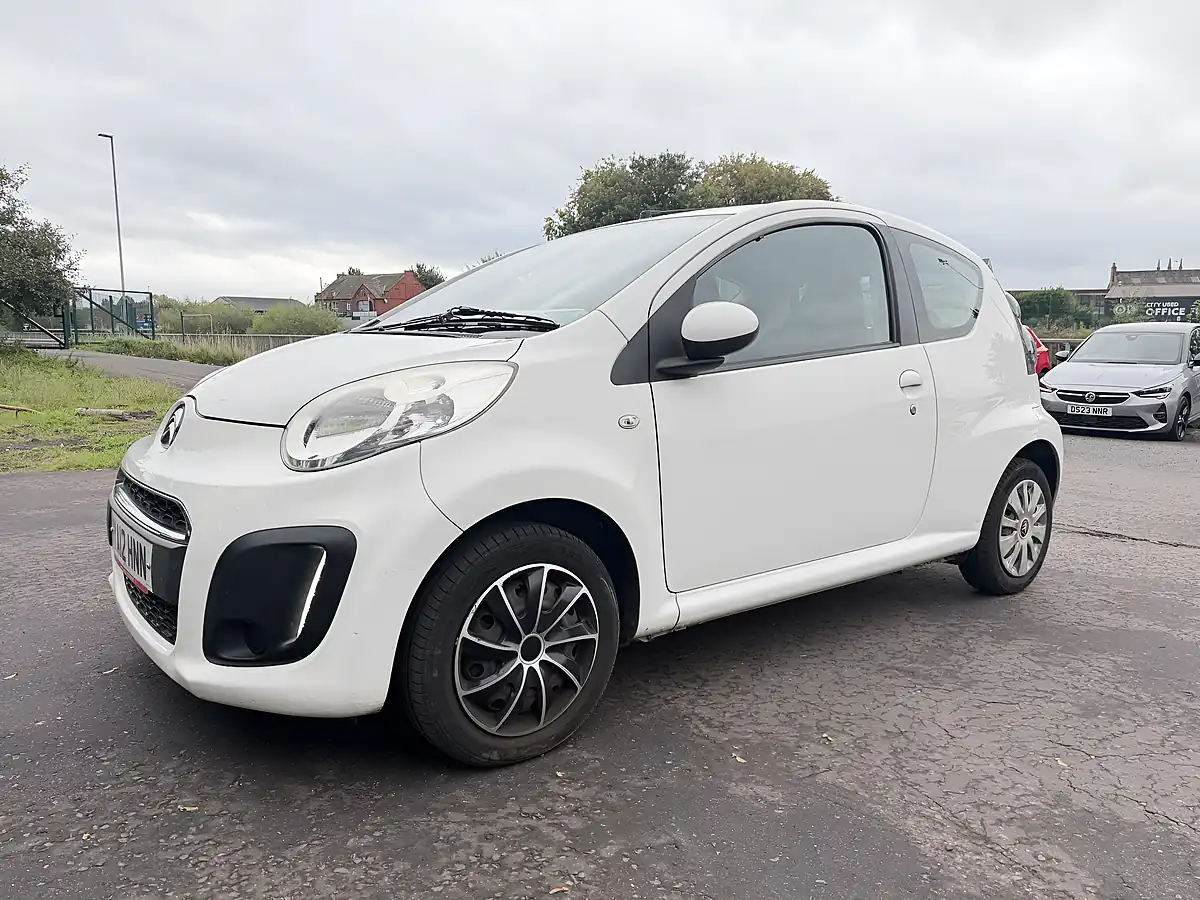 Used 2012 Citroen C1 Vtr White - Interior and Exterior details 7
