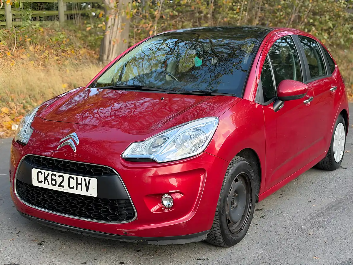 Used 2012 Citroen C3 Airdream Vtr+ Red - Interior and Exterior details 5