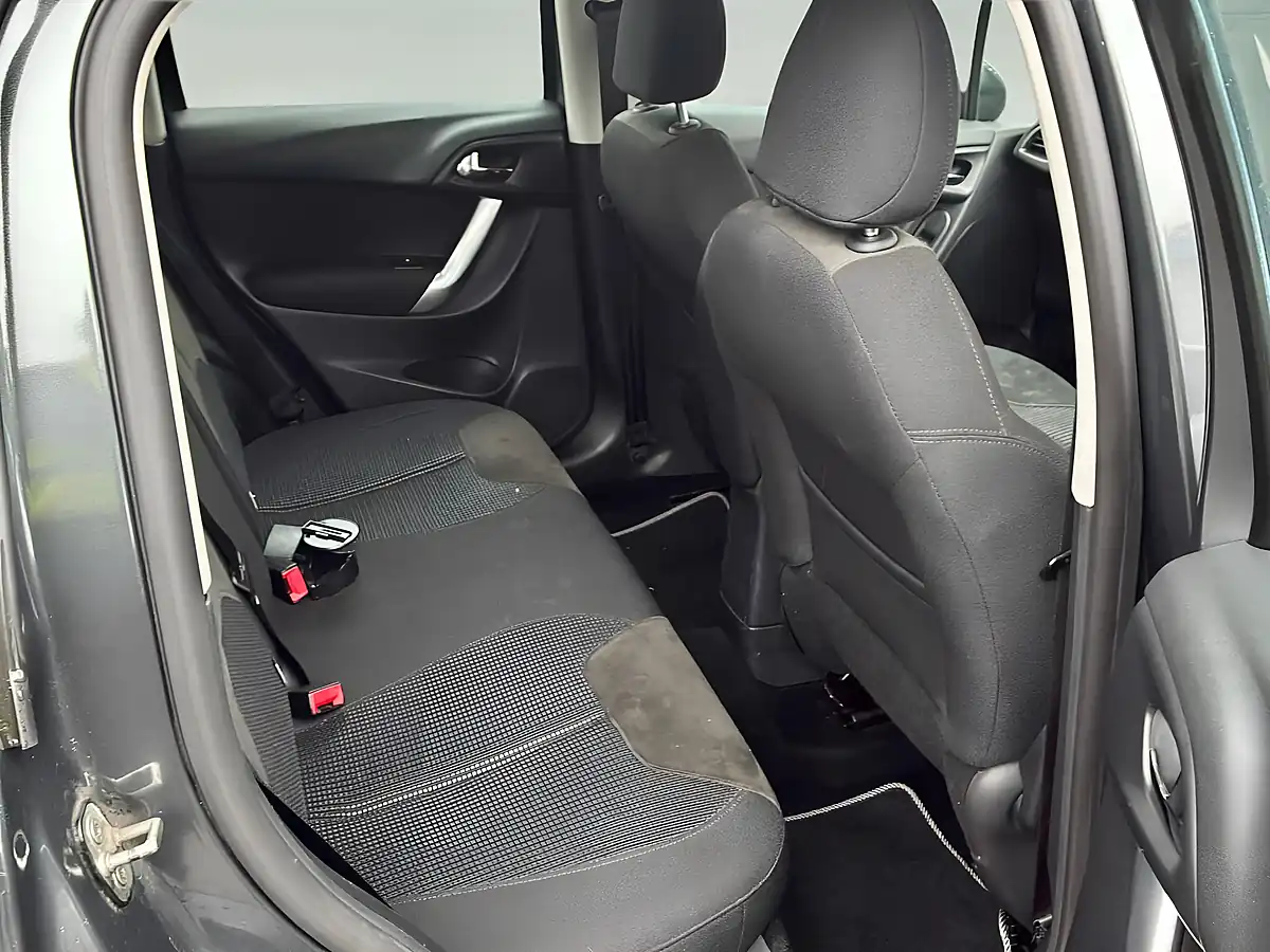Used 2012 Citroen C3 Exclusive Grey - Interior and Exterior details 8