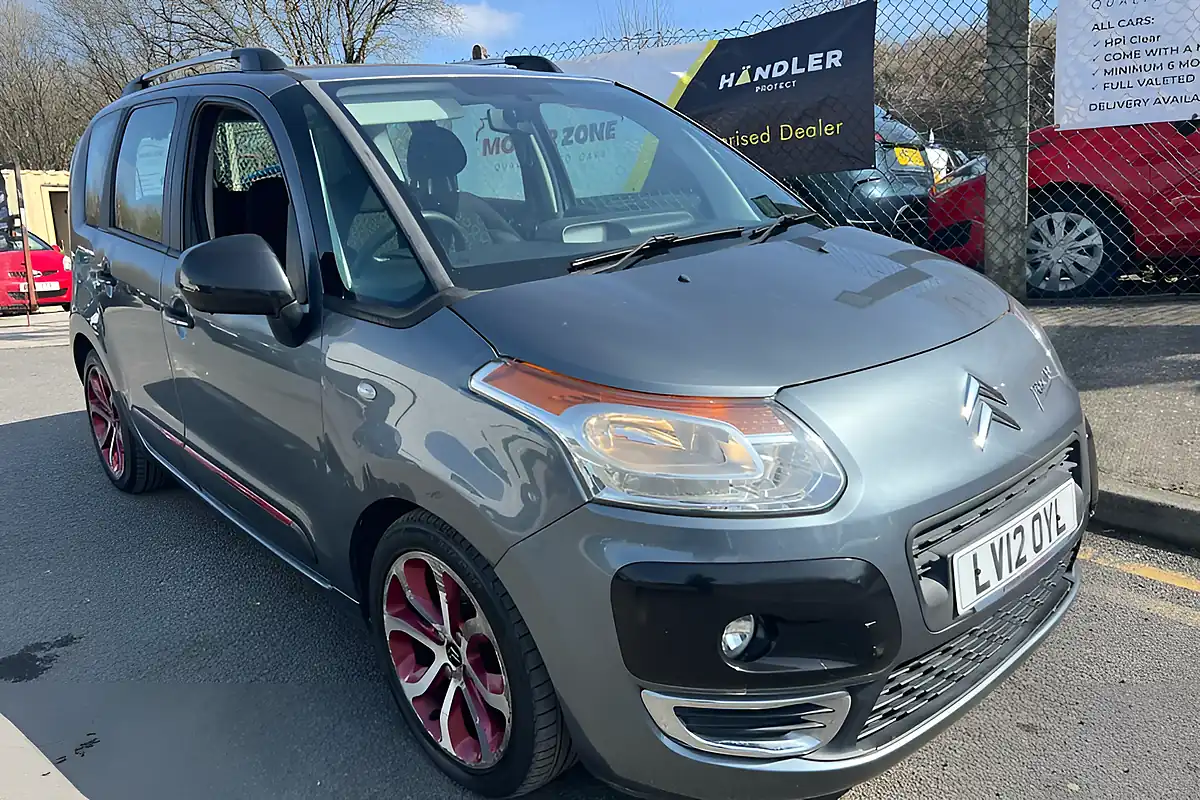 Used 2012 Citroen C3 Picasso Code Grey - Front View