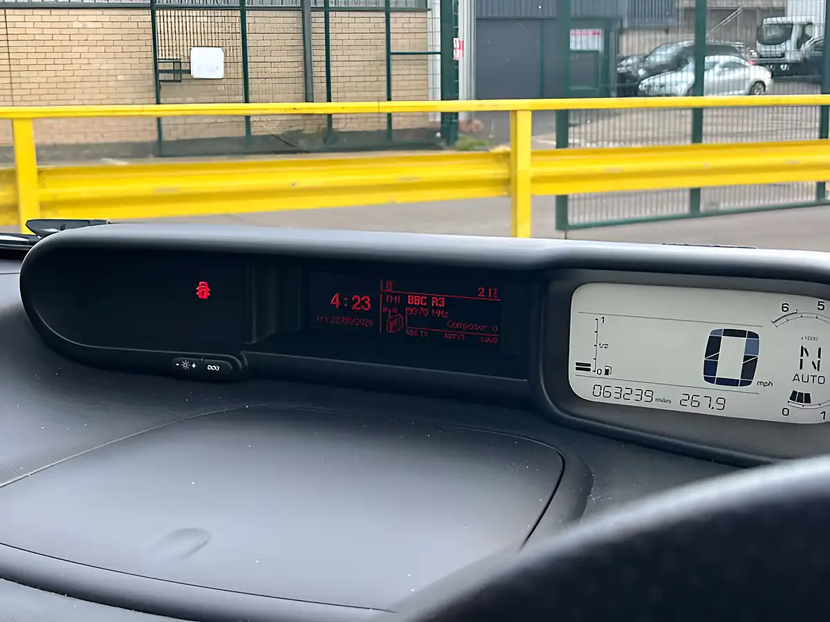 Used 2012 Citroen C3 Picasso Exclusive Cherry Red - Interior and Exterior details 16