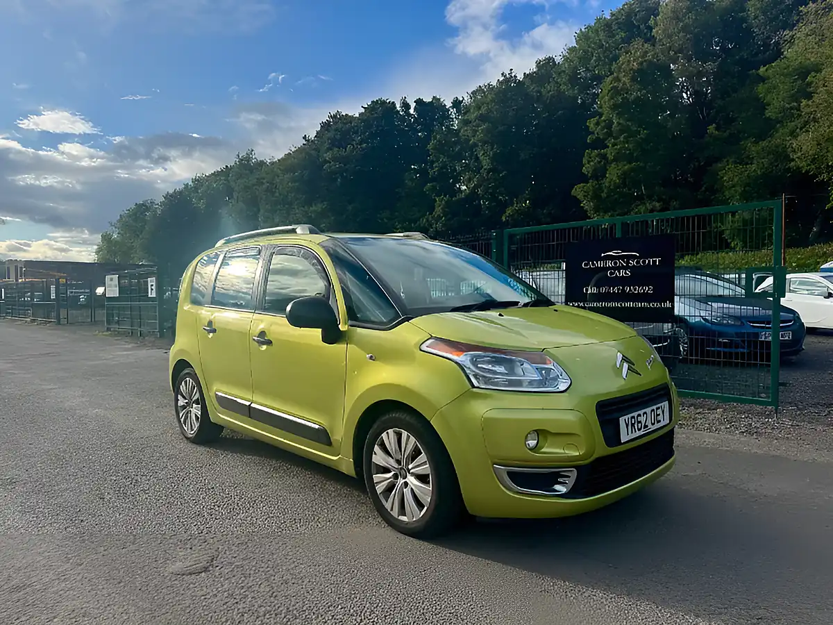 Used 2012 Citroen C3 Picasso Exclusive Green - Interior and Exterior details 2