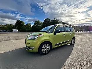 Used 2012 Citroen C3 Picasso Exclusive Green - Interior and Exterior details 3