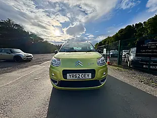 Used 2012 Citroen C3 Picasso Exclusive Green - Interior and Exterior details 5