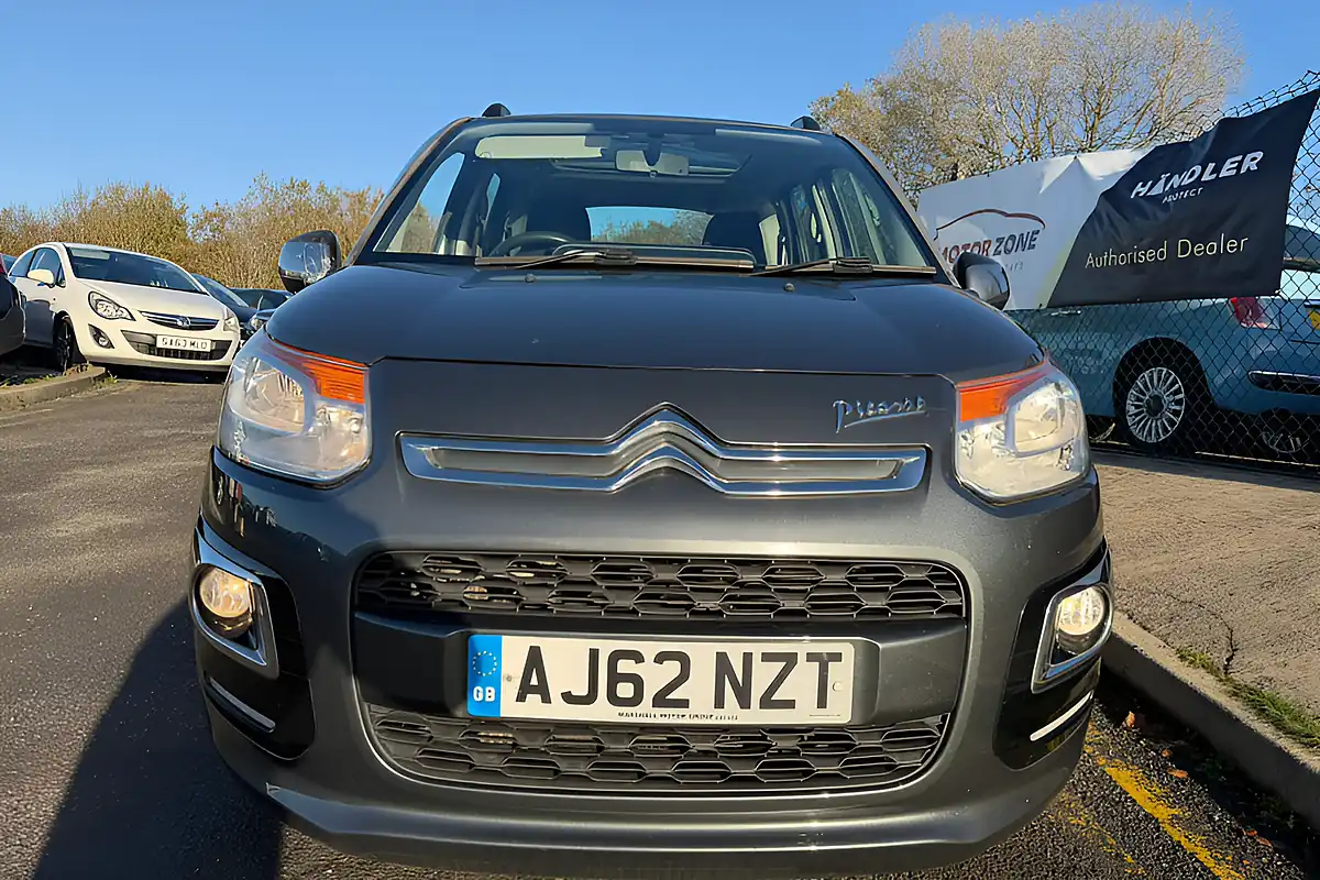 Used 2012 Citroen C3 Picasso Selection Grey - Interior and Exterior details 13