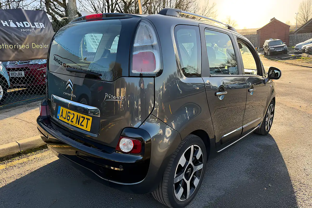 Used 2012 Citroen C3 Picasso Selection Grey - Interior and Exterior details 15
