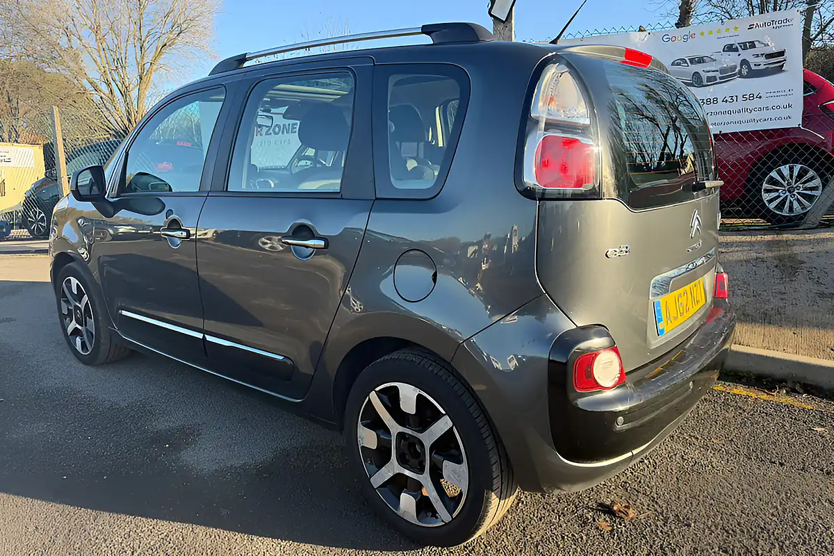 Used 2012 Citroen C3 Picasso Selection Grey - Interior and Exterior details 6