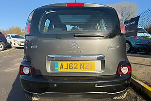 Used 2012 Citroen C3 Picasso Selection Grey - Interior and Exterior details 7