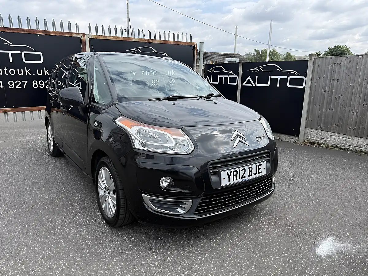 Used 2012 Citroen C3 Picasso Vtr+ Black - Front View