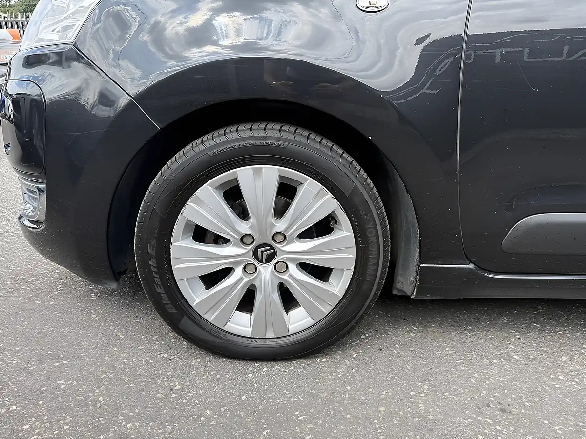 Used 2012 Citroen C3 Picasso Vtr+ Black - Interior and Exterior details 4