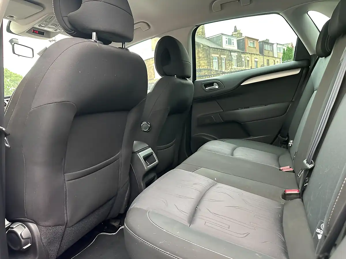 Used 2012 Citroen C4 Airdream Vtr+ Blue - Interior and Exterior details 19