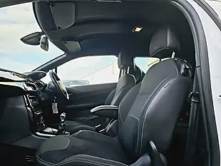 Used 2012 Citroen DS3 Dstyle White - Interior and Exterior details 8