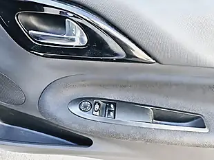 Used 2012 Citroen DS3 Dstyle White - Interior and Exterior details 9