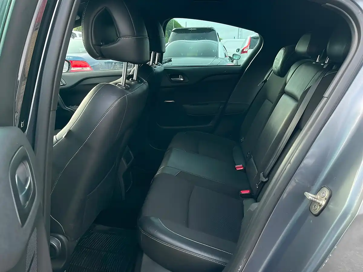 Used 2012 Citroen DS4 Dstyle Grey - Interior and Exterior details 12