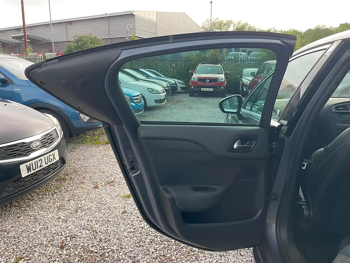 Used 2012 Citroen DS4 Dstyle Grey - Interior and Exterior details 13
