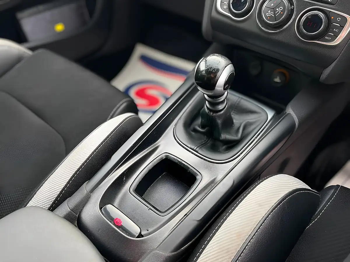 Used 2012 Citroen DS4 Dstyle Grey - Interior and Exterior details 17