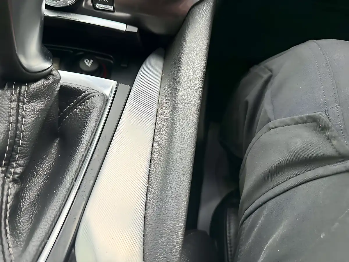 Used 2012 Citroen DS5 Sport - Interior and Exterior details 10
