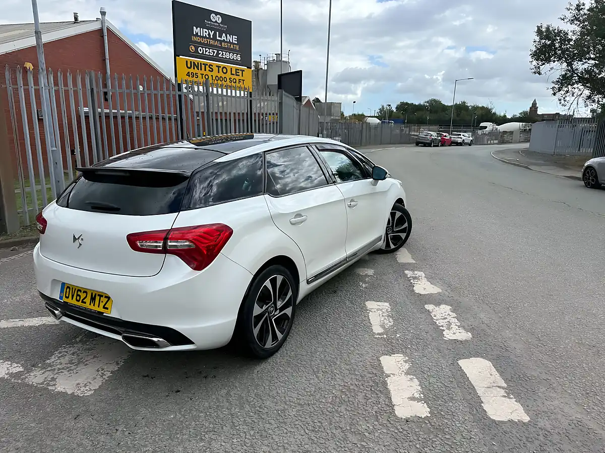 Used 2012 Citroen DS5 Sport - Interior and Exterior details 13
