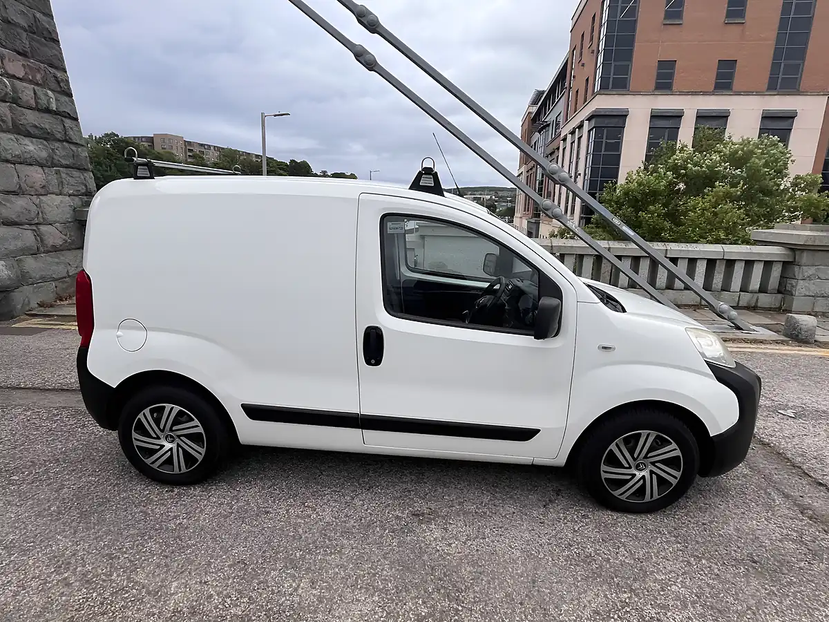 Used 2012 Citroen Nemo Lx White - Interior and Exterior details 3