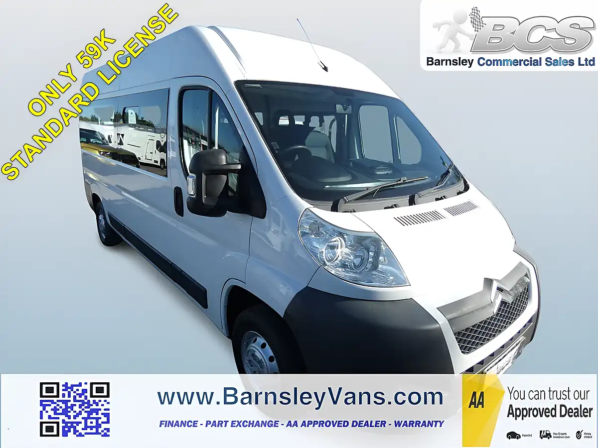 Used 2012 Citroen Relay L3H2 Lwb 17-seat White - Front View