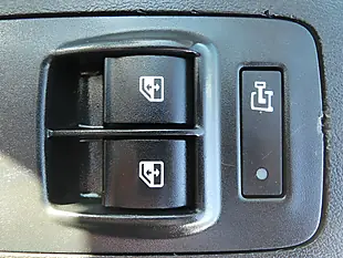 Used 2012 Citroen Relay L3H2 Lwb 17-seat White - Interior and Exterior details 15
