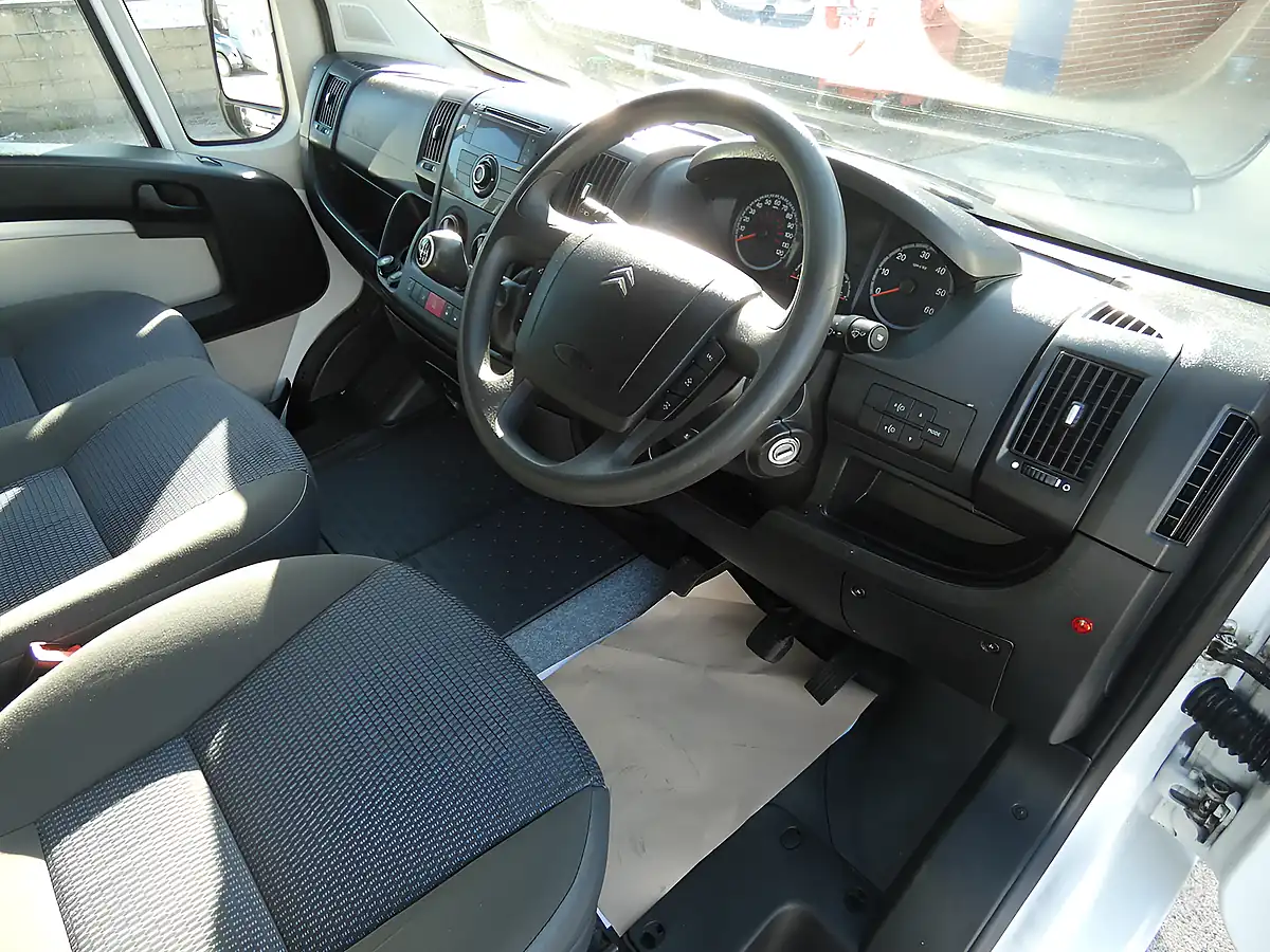 Used 2012 Citroen Relay L3H2 Lwb 17-seat White - Interior and Exterior details 2