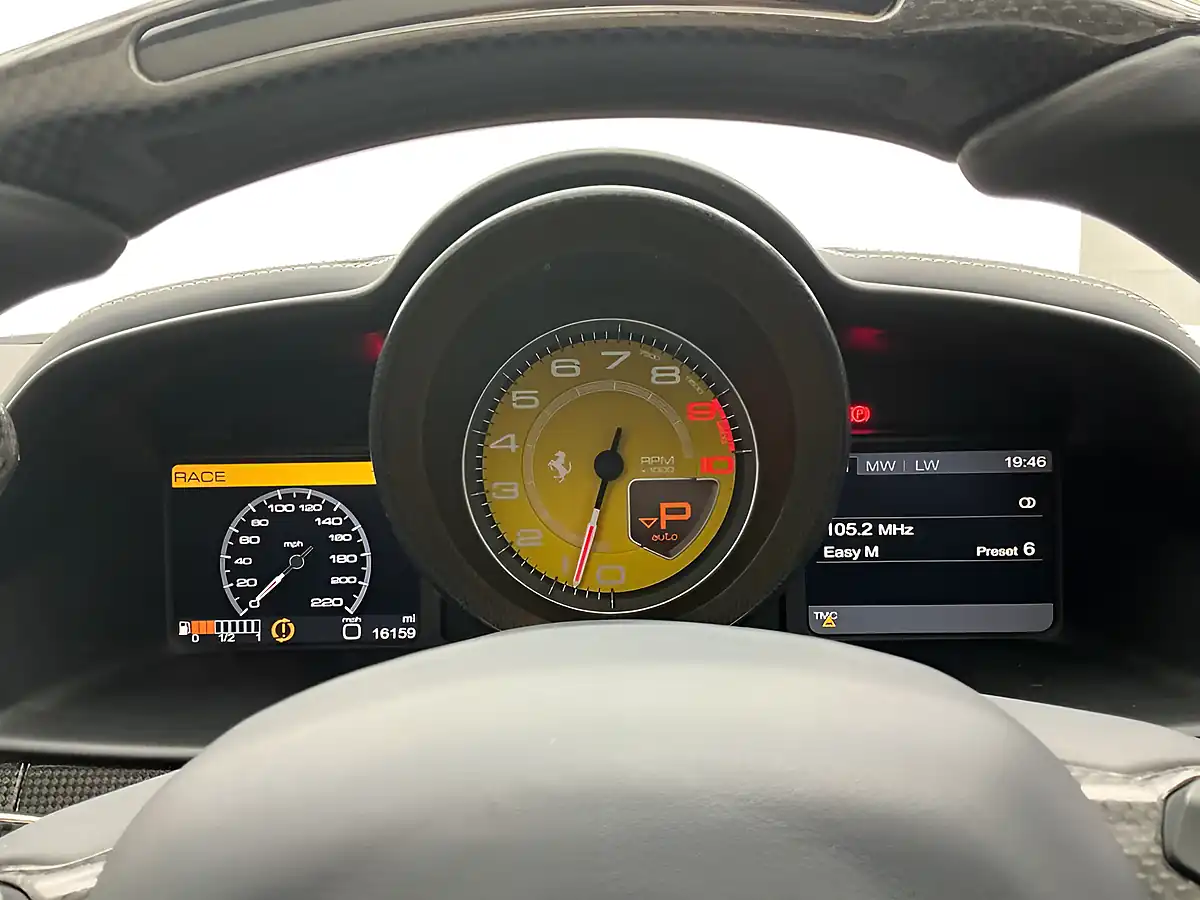 Used 2012 Ferrari 458 Italia Italia White - Interior and Exterior details 14