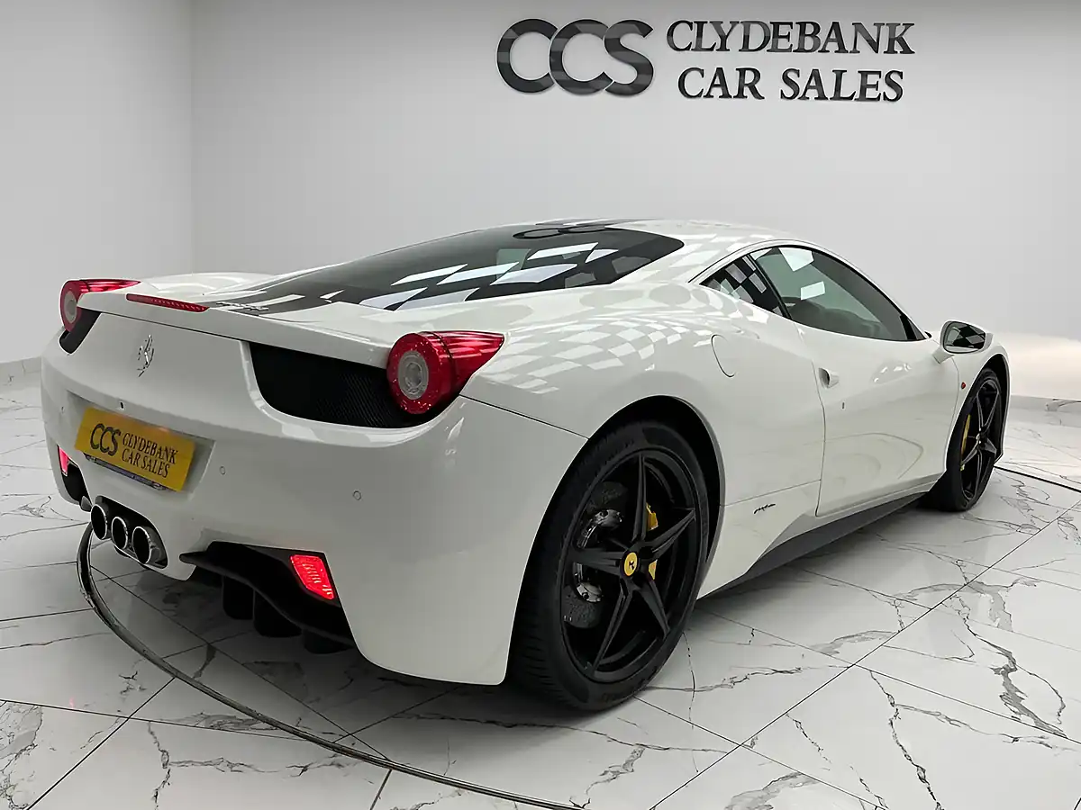 Used 2012 Ferrari 458 Italia Italia White - Interior and Exterior details 3