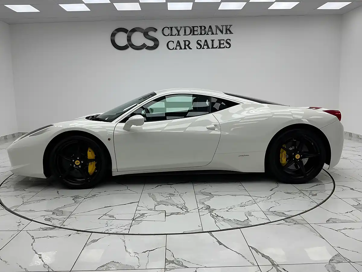 Used 2012 Ferrari 458 Italia Italia White - Interior and Exterior details 7