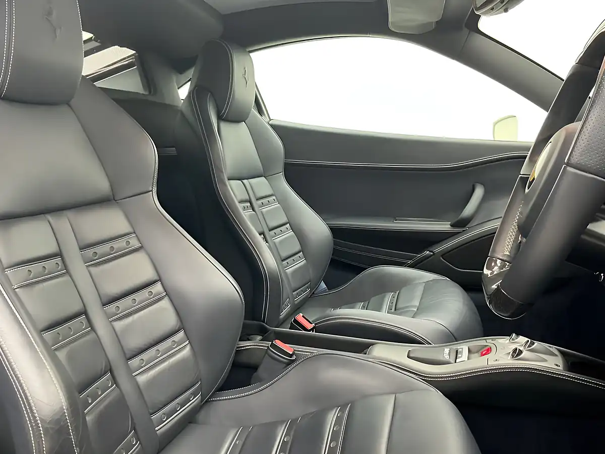 Used 2012 Ferrari 458 Italia Italia White - Interior and Exterior details 9