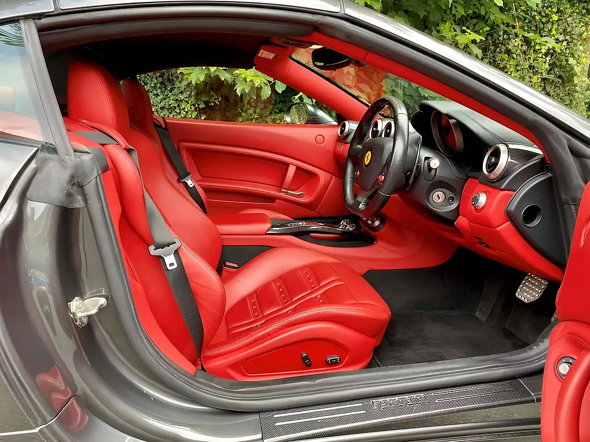 Used 2012 Ferrari California 30 Grigio Silverstone - Interior and Exterior details 10